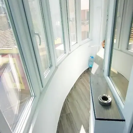 Варна Хостел Διαμέρισμα *