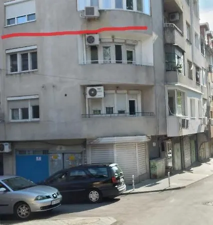 Варна Хостел *